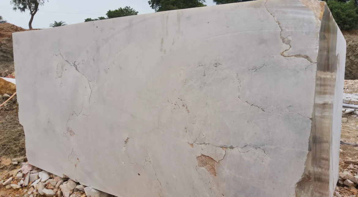 Quartz Block at mine 2